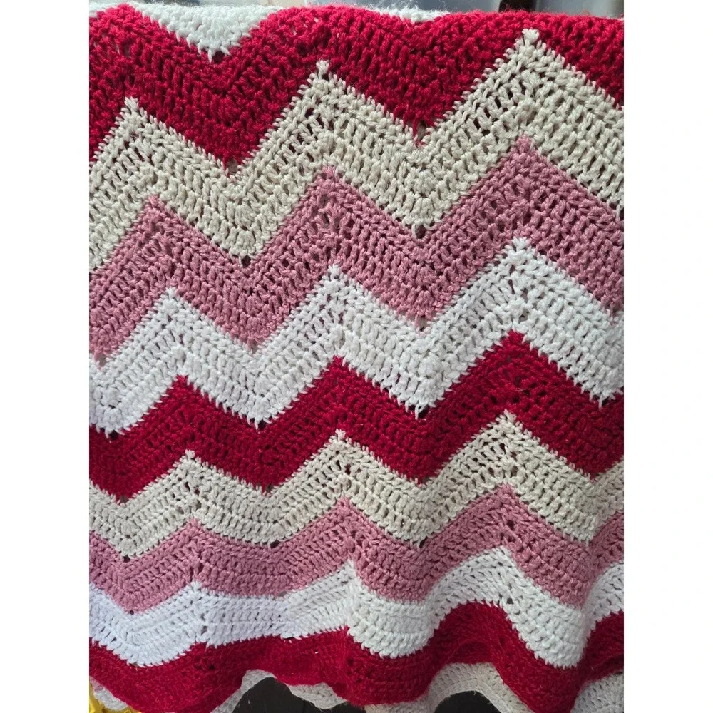 Handmade‎ Crochet Cozy Blanket 95